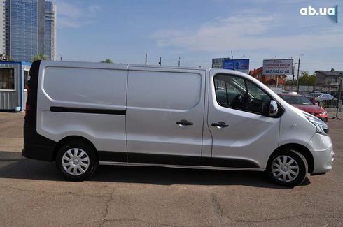 Renault Trafic 2020 - фото 9