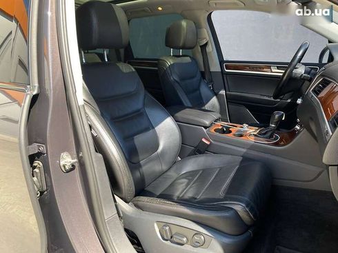 Volkswagen Touareg 2012 - фото 26