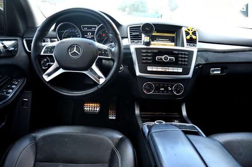 Mercedes-Benz M-Класс 2012 - фото 24