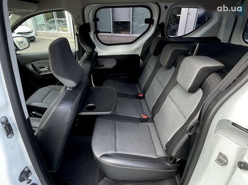 Renault Express 2021 - фото 17