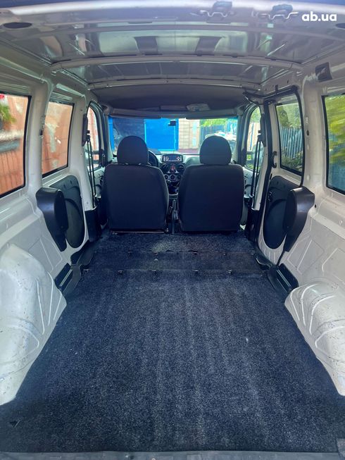 Fiat Doblo 2010 белый - фото 19