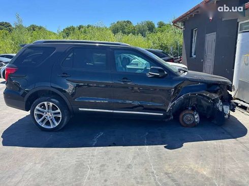 Ford Explorer 2015 - фото 2