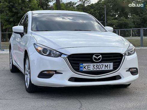 Mazda 3 2017 - фото 16