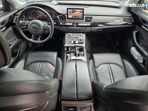 Audi A8 2017 - фото 21