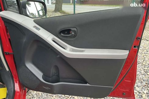Toyota Yaris 2010 - фото 22