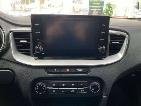 Kia Cee'd 2022 - фото 25