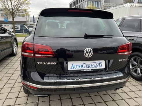 Volkswagen Touareg 2018 - фото 25