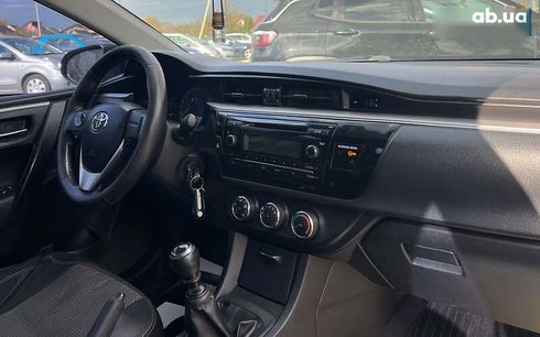 Toyota Corolla 2013 - фото 19