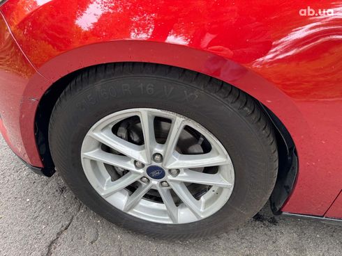 Ford Focus 2018 оранжевый - фото 10