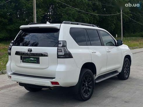 Toyota Land Cruiser Prado 2020 - фото 14