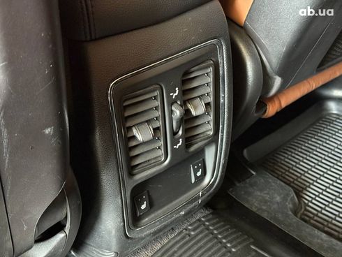 Jeep Grand Cherokee 2011 черный - фото 18