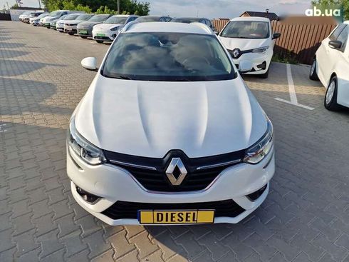Renault Megane 2017 - фото 4