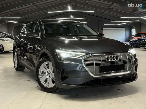 Audi E-Tron 2020 - фото 2