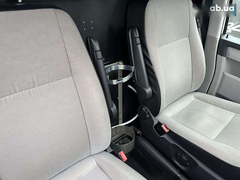 Volkswagen Transporter 2017 - фото 25