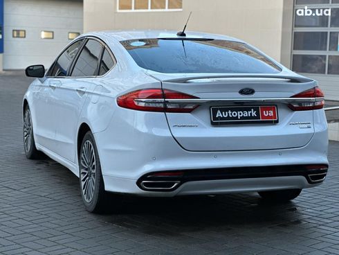 Ford Fusion 2017 белый - фото 8