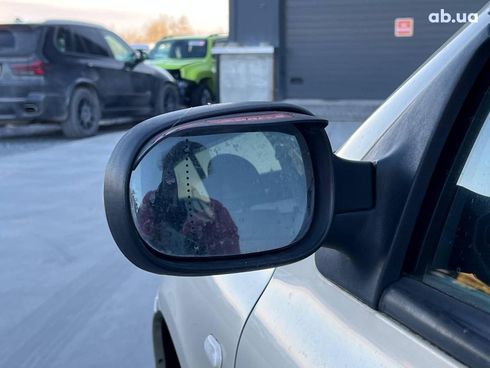 Renault Clio 2006 бежевый - фото 14