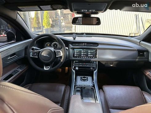 Jaguar XF 2016 - фото 19