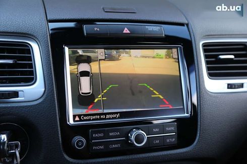 Volkswagen Touareg 2012 - фото 18