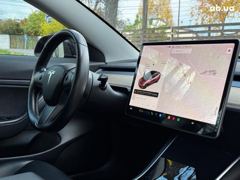 Tesla Model 3 2019 черный - фото 25