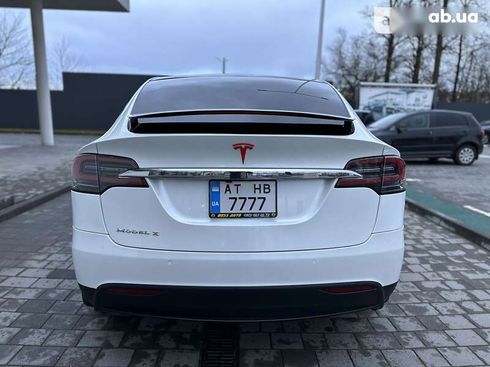 Tesla Model X 2016 - фото 17