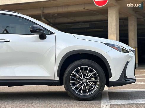 Lexus NX 2022 - фото 12