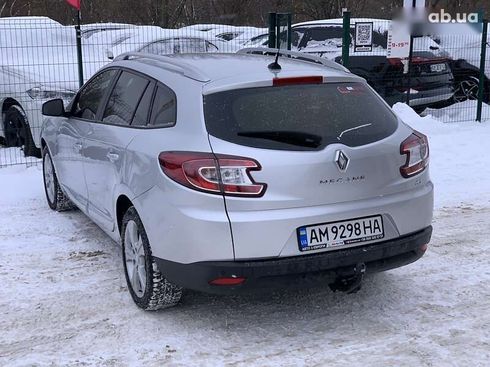Renault Megane 2012 - фото 20