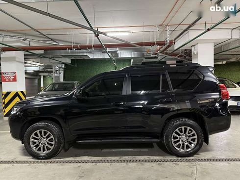 Toyota Land Cruiser Prado 2020 - фото 6