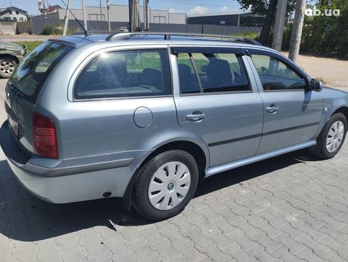 Skoda Octavia 2001 серый - фото 2