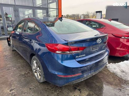 Hyundai Elantra 2017 - фото 6