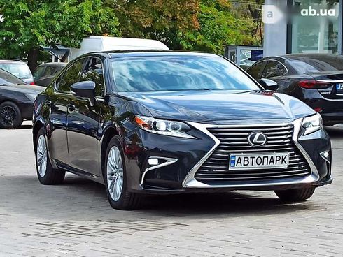 Lexus ES 2017 - фото 5