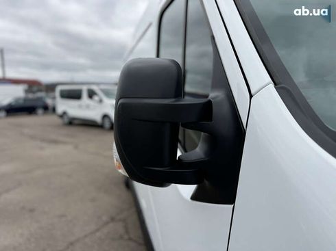 Renault Master 2021 - фото 28