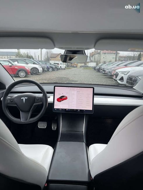 Tesla Model 3 2019 - фото 12