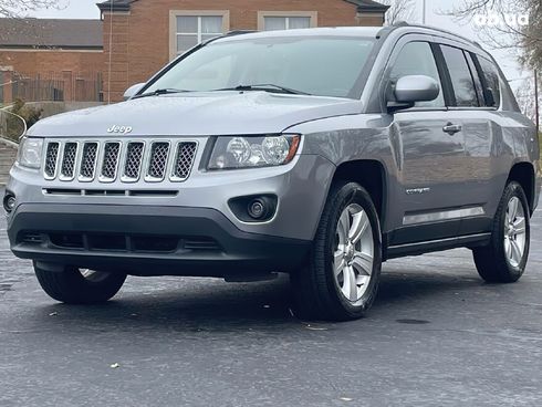 Jeep Compass 2016 серый - фото 3