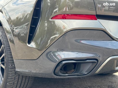 BMW X6 2022 зеленый - фото 15