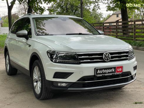 Volkswagen Tiguan 2017 белый - фото 4