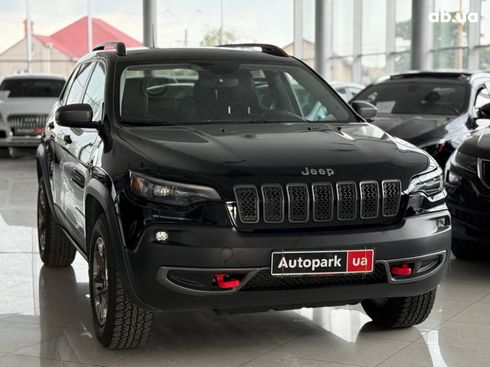 Jeep Cherokee 2018 черный - фото 3