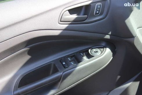 Ford Escape 2018 - фото 18