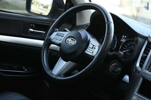 Subaru Legacy 2011 - фото 29