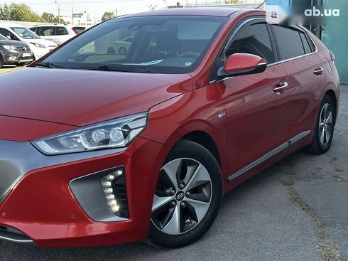 Hyundai Ioniq 2017 - фото 9