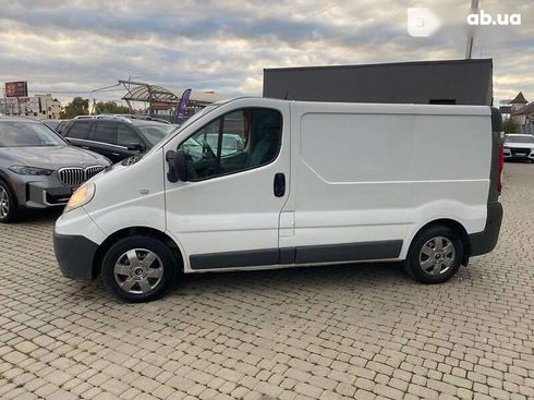 Renault Trafic 2012 - фото 4