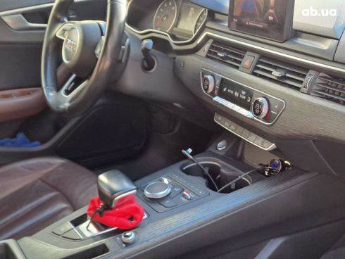 Audi A4 2016 синий - фото 6