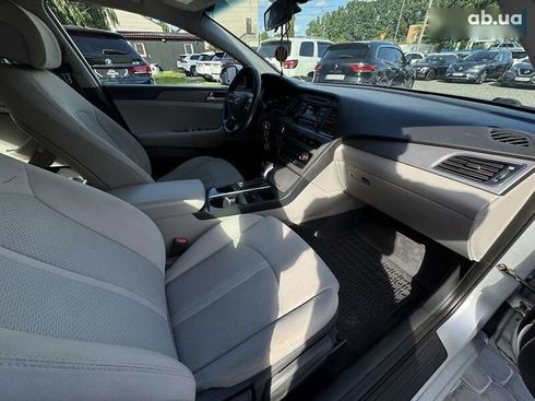 Hyundai Sonata 2016 - фото 25