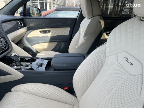 Bentley Bentayga 2023 - фото 29