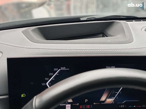 BMW 3 серия 2023 - фото 30