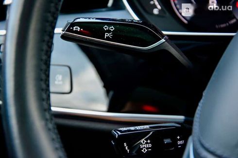 Audi A8 2018 - фото 24