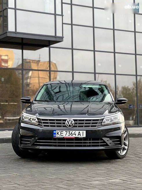 Volkswagen Passat 2016 - фото 7