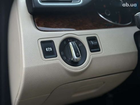 Volkswagen Passat CC 2009 - фото 14