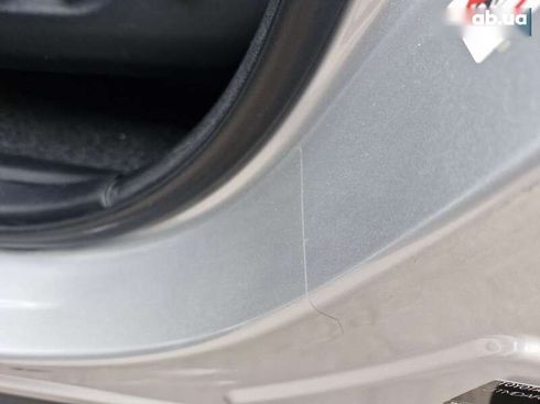 Toyota RAV4 2014 - фото 10