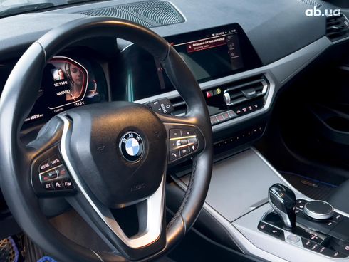 BMW 3 серия 2021 черный - фото 36
