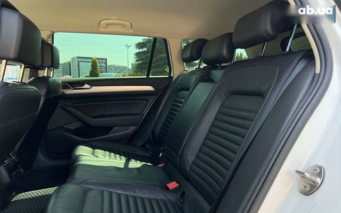 Volkswagen Passat 2015 - фото 10